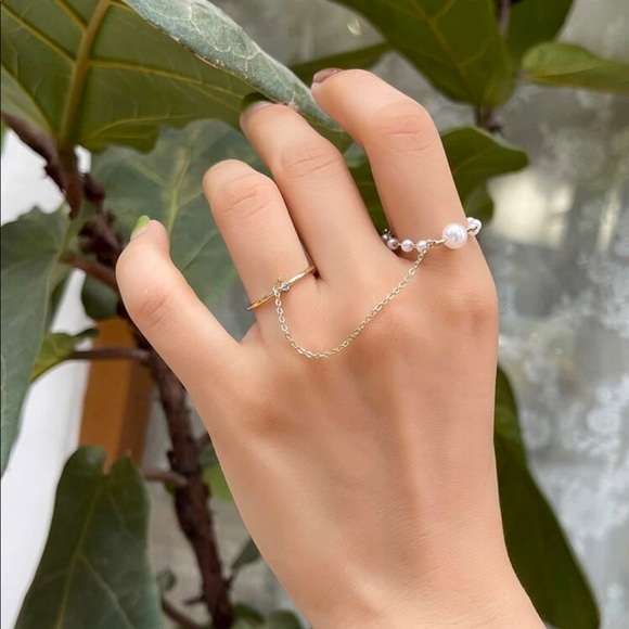 Gold Faux Pearls Rhinestone Chain Double Ring - Picture 3 of 7